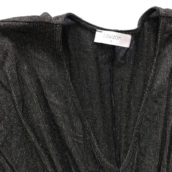 Louizon Paris Nina Metallic Gold Top (Size 1) - Picture 9 of 13